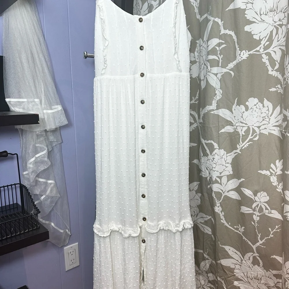 White Button-Down Maxi Dress - Picture 1 of 9